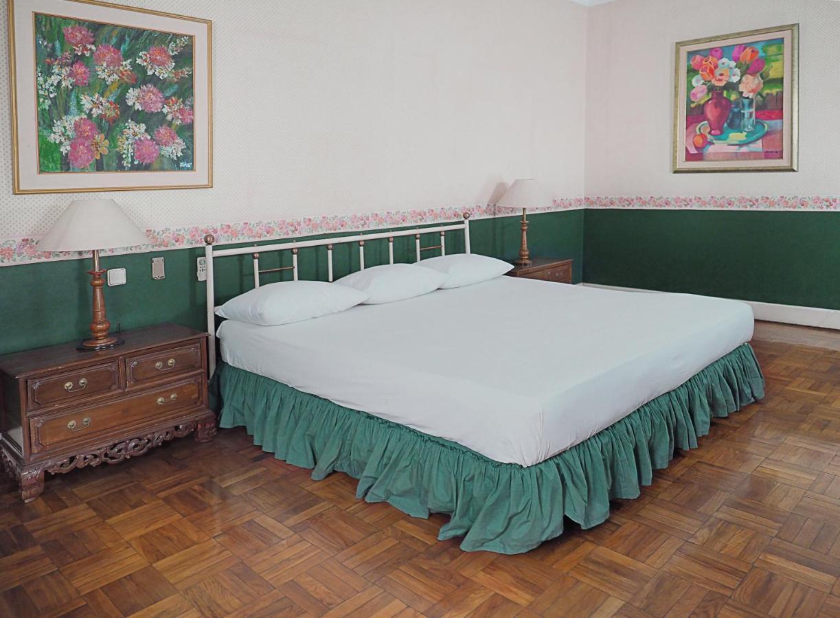 Kulem Gempol Hotel บันดุง ภายนอก รูปภาพ